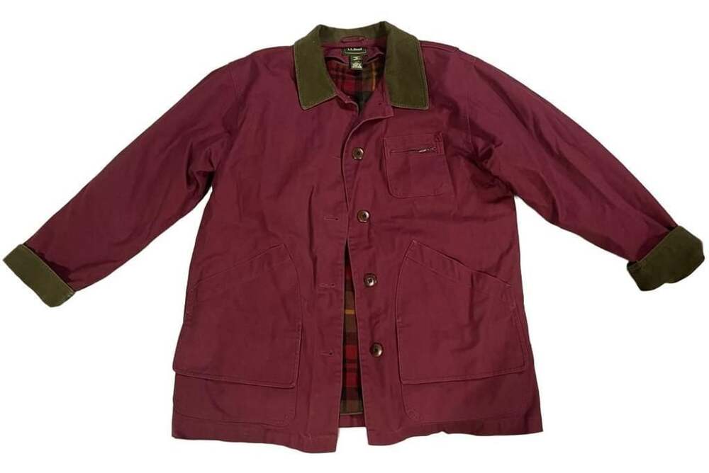 L.L.Bean Barn Coat Size Medium Burgundy Canvas Plaid Lined